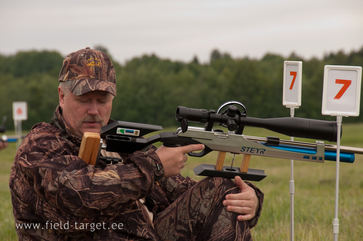 Hannes Kruus with Steyr LG110 FT on Line 7